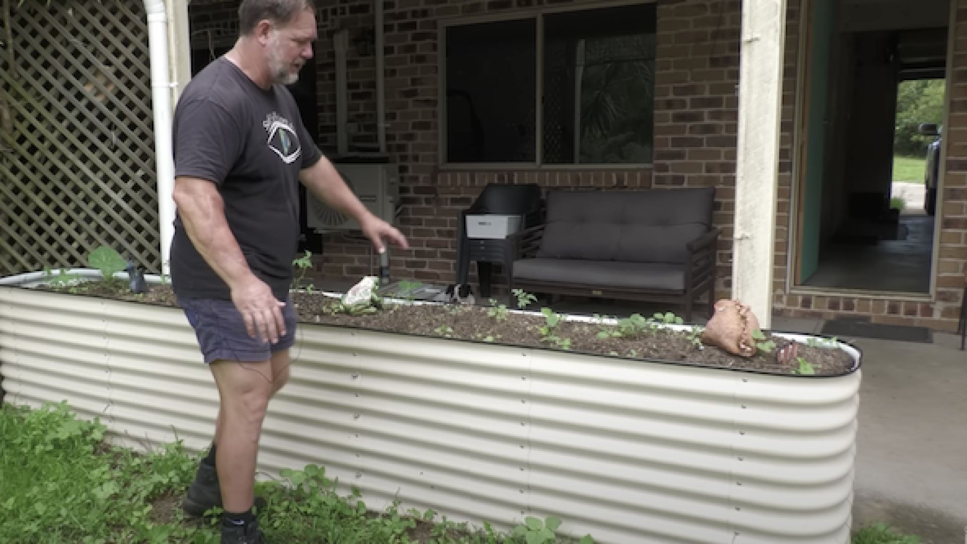 Building a Raised Bed Kitchen Herb Garden Out the Back Door "Self Sufficient Me" link belo