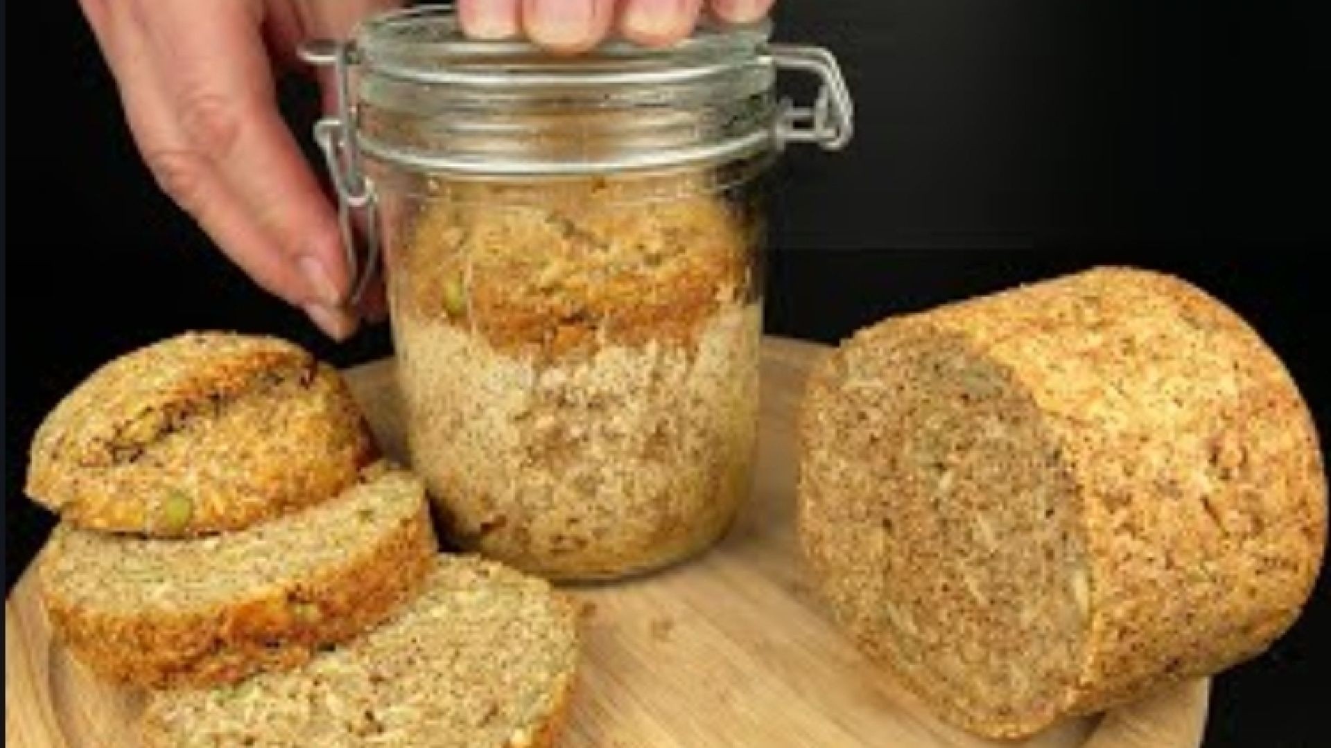 Jar Bread that Keeps for One Year (Video Link in the Comment)