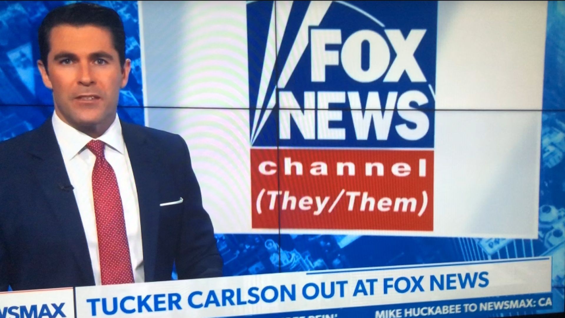 Fox News Channel, Amid Their Lefty Leadership Loses Tucker Carlson
