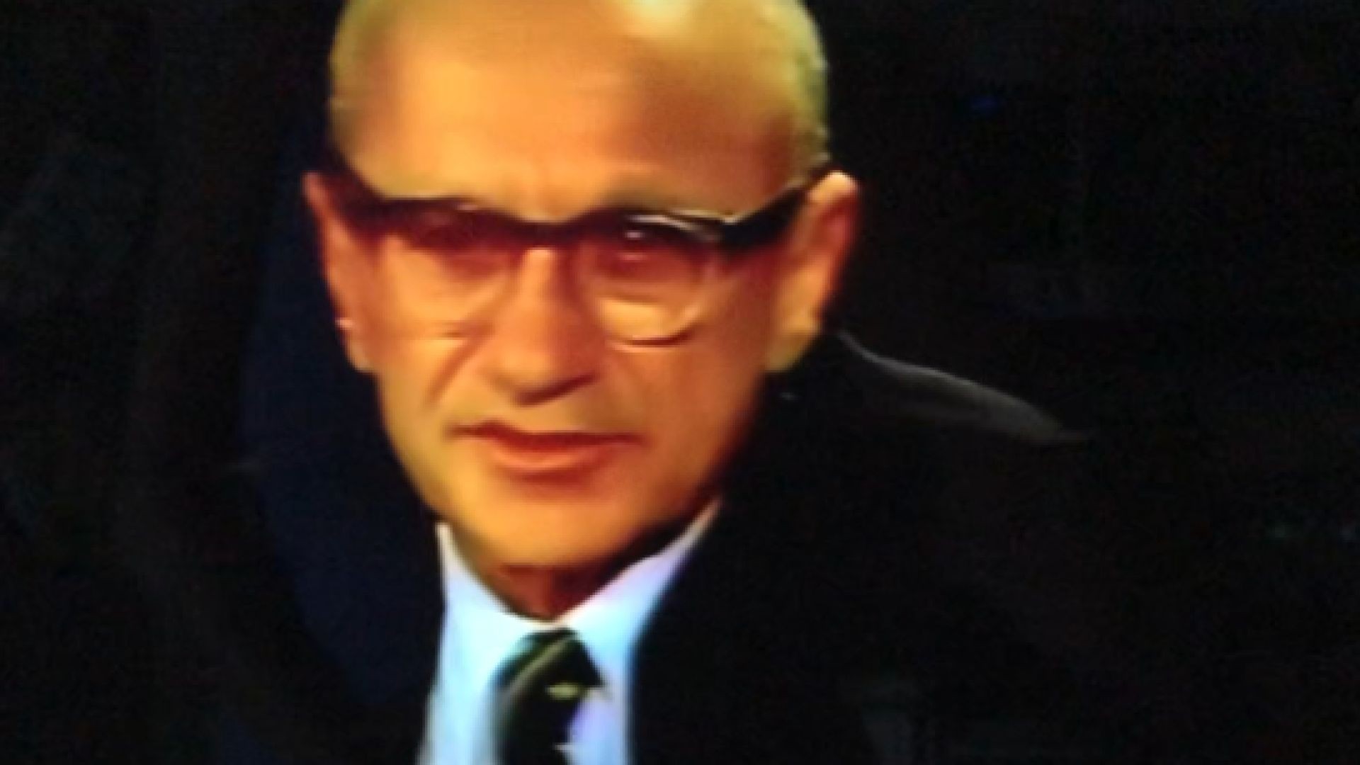Milton Friedman Crushes Man's 3 Questions like Dixie Cups (Oldie but still rings true)!