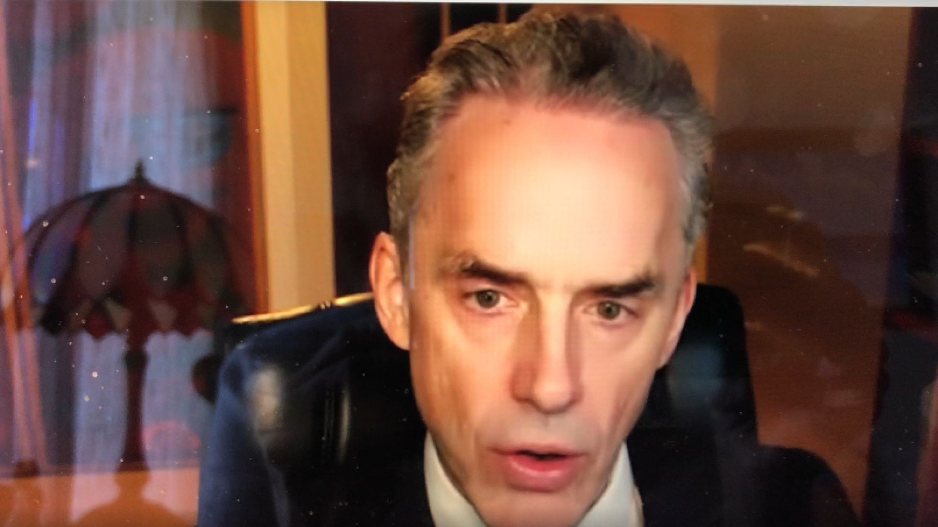 Irreversible Damage. | Abigail Shrier |    Dr Jordan Peterson on Current 'Epidemic'